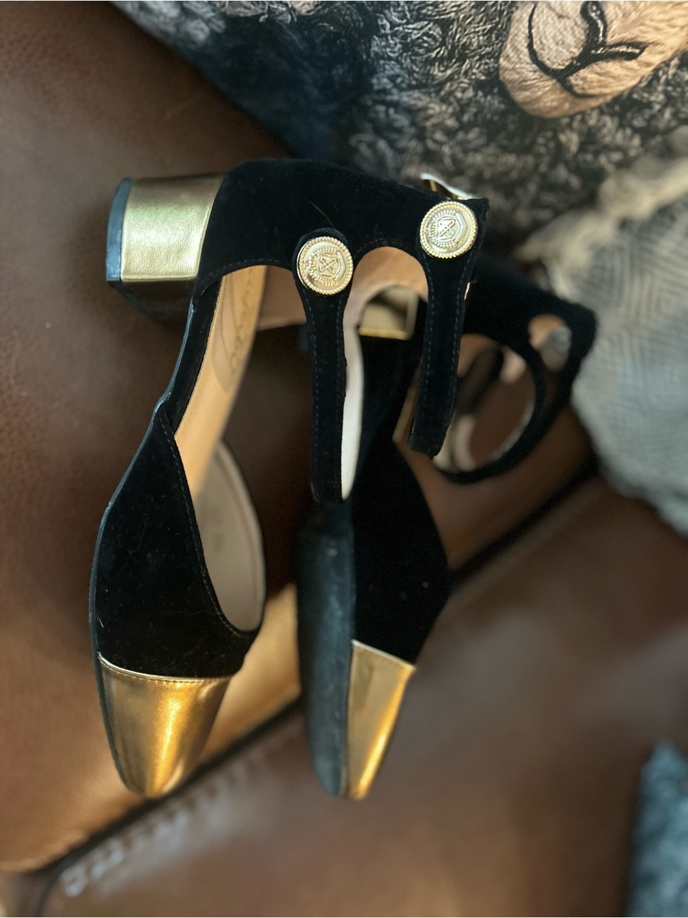 Block heel pumps - Picture 6 of 11